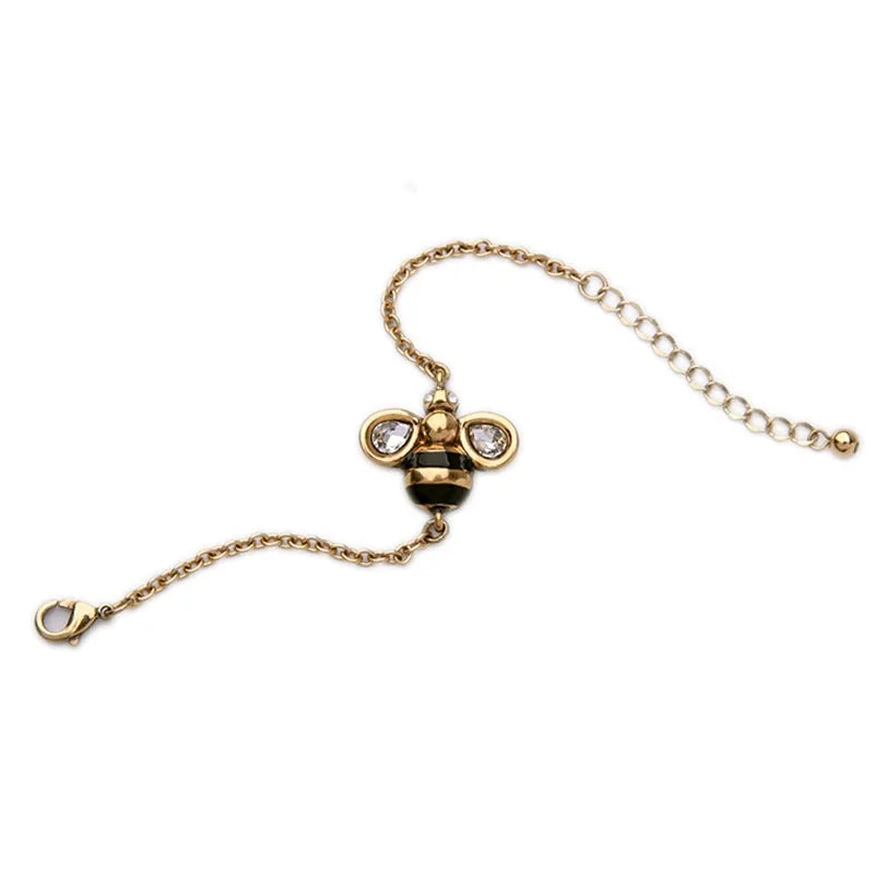 Einfaches Bienenarmband mit Anhänger: Ein Hauch von Laune und Eleganz