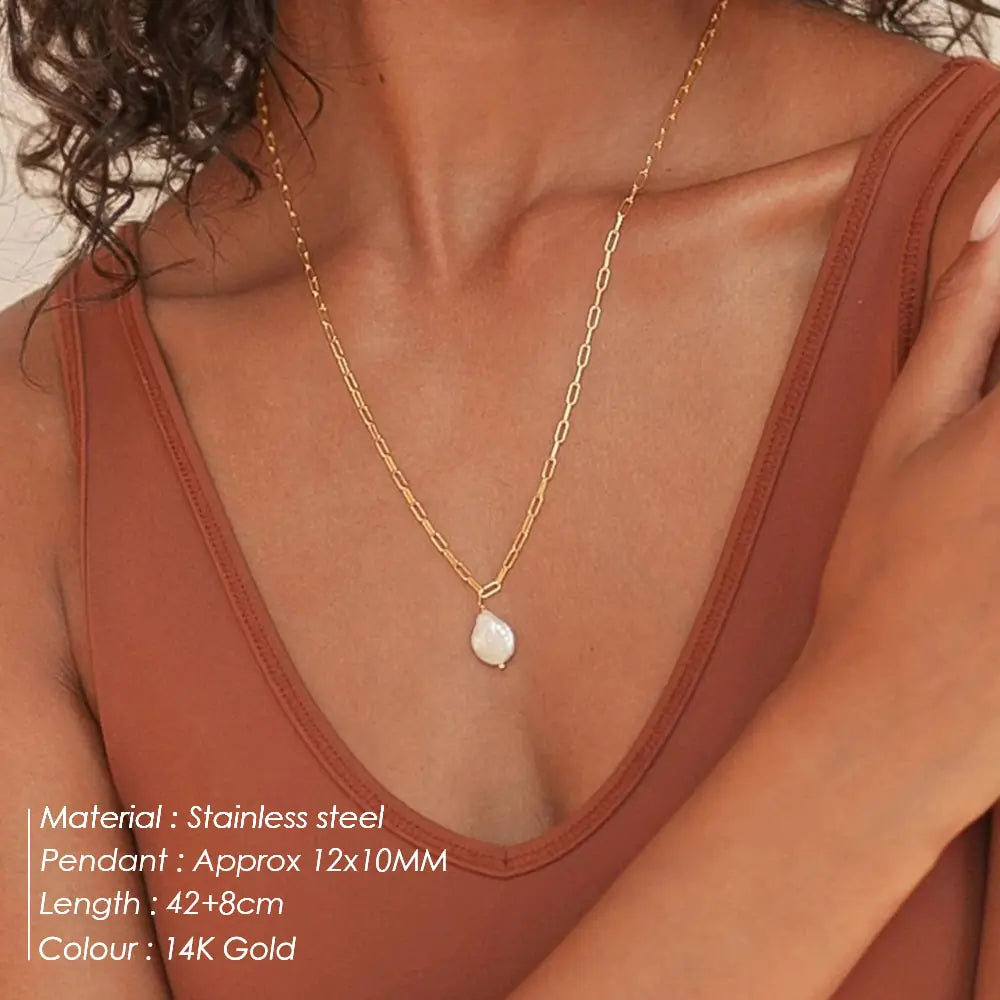 Lolita Link Chain Pearl Necklace: Effortless Elegance for Every Occasion