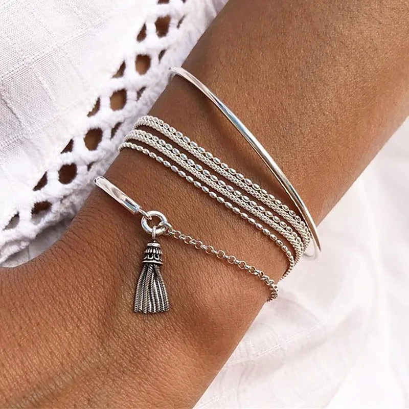 Bohemian Silver Tassel Round Bracelet Set: Elegance Meets Playful Charm