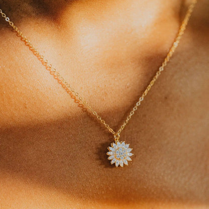 Sunflower Necklace: A Touch of Natural Radiance