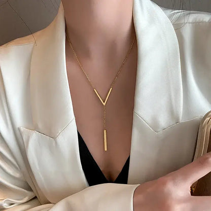 V-Shaped Long Clavicle Necklace: Effortless Elegance