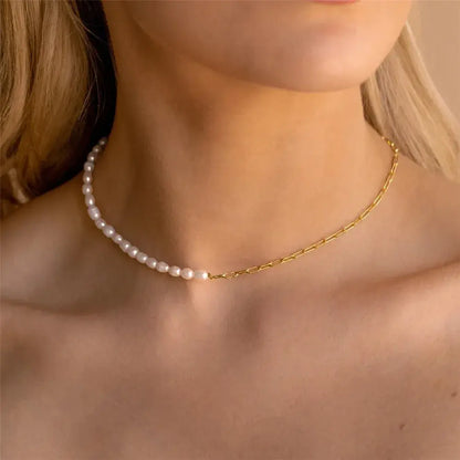 Sterling Silver Pearl Choker: A Touch of Elegance and Luxury