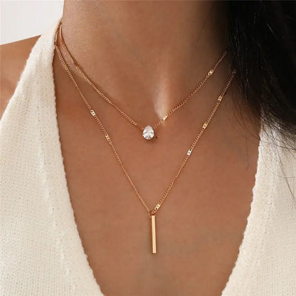 Square Crystal Necklace Set: A Modern Twist on Classic Elegance