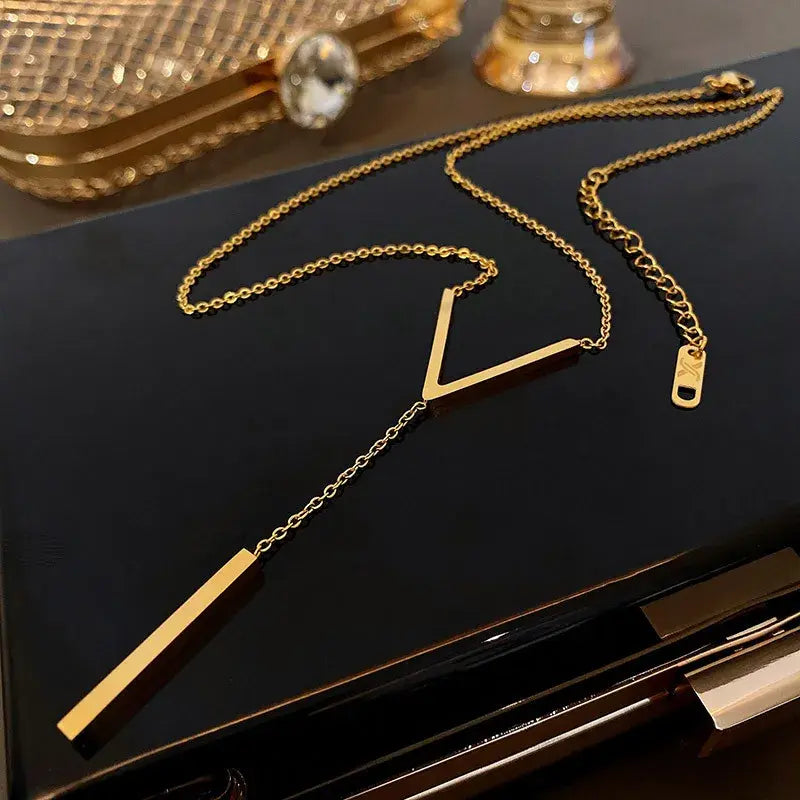 V-Shaped Long Clavicle Necklace: Effortless Elegance