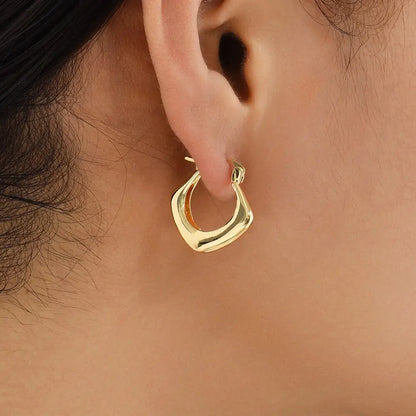 Statement Geometric Hoop Earrings: Bold and Elegant