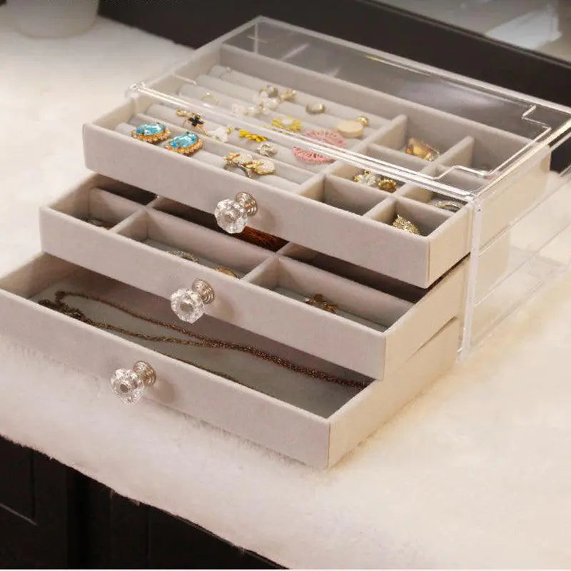 Acrylic Jewelry Box Velvet Compartments: A Perfect Balance