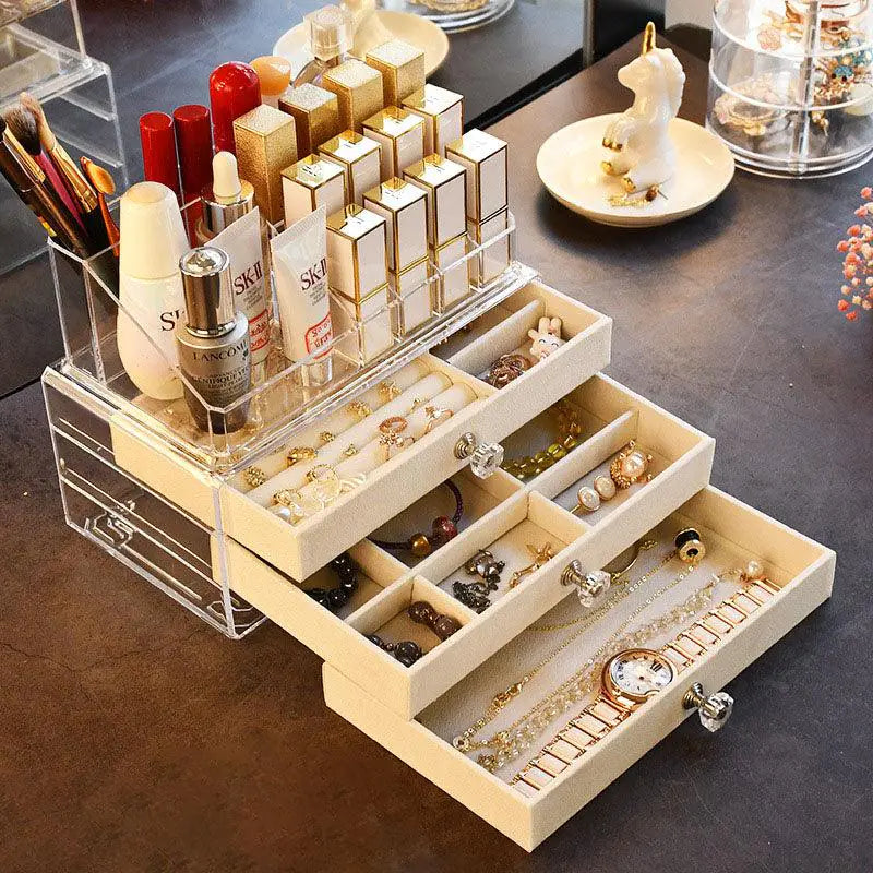 Acrylic Jewelry Box Velvet Compartments: A Perfect Balance