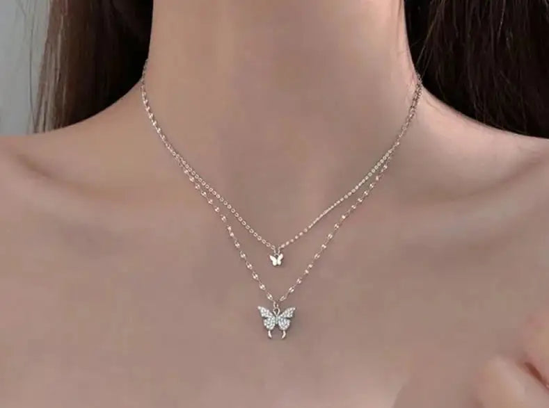 Exquisite Clavicle Chain Necklace: Timeless Elegance