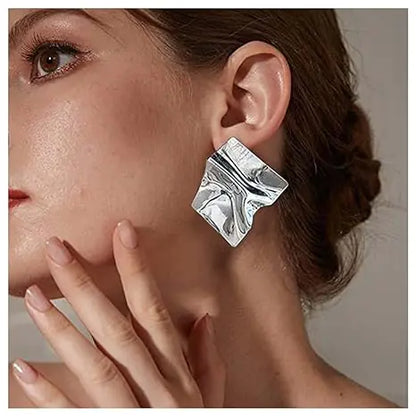 Geometric Square Earrings: Modern Elegance with a Bold Edge