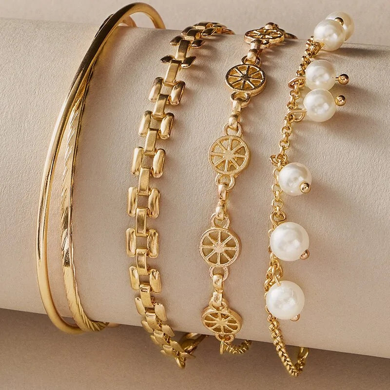 Bohemian Pearl and Lemon Bracelet Set: A Burst of Color and Charm