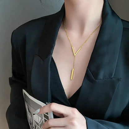 V-Shaped Long Clavicle Necklace: Effortless Elegance