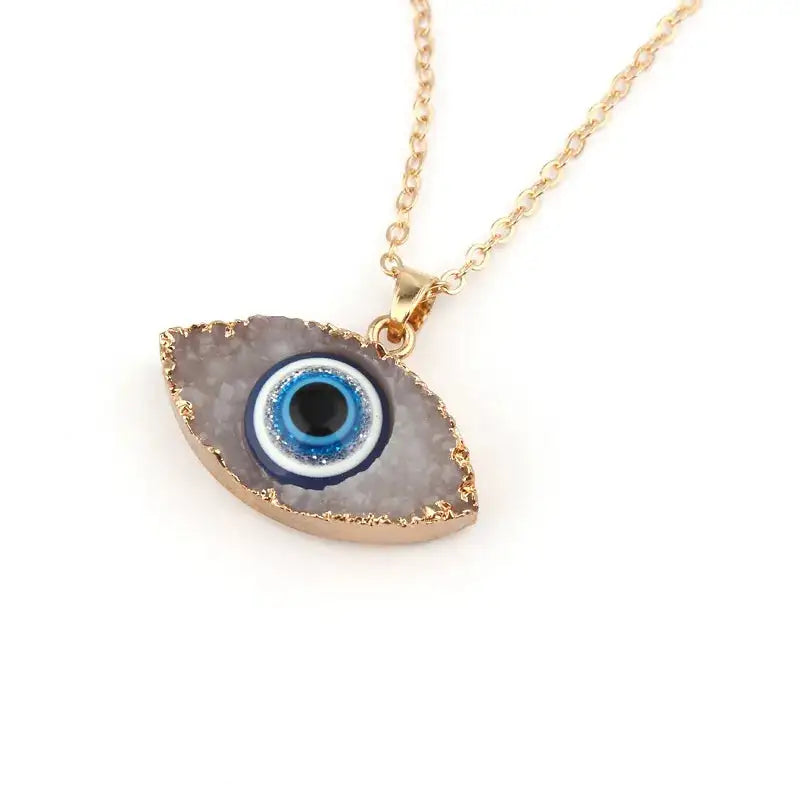 Turkish Evil Eye Pendant Necklace: A Bohemian Charm with Protection