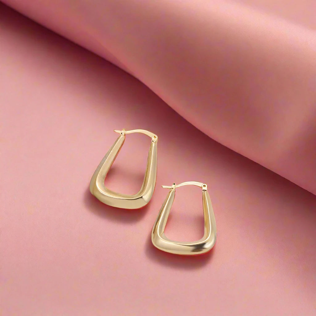 Statement Geometric Hoop Earrings: Bold and Elegant