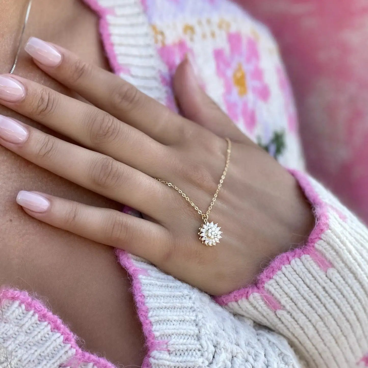 Sunflower Necklace: A Touch of Natural Radiance