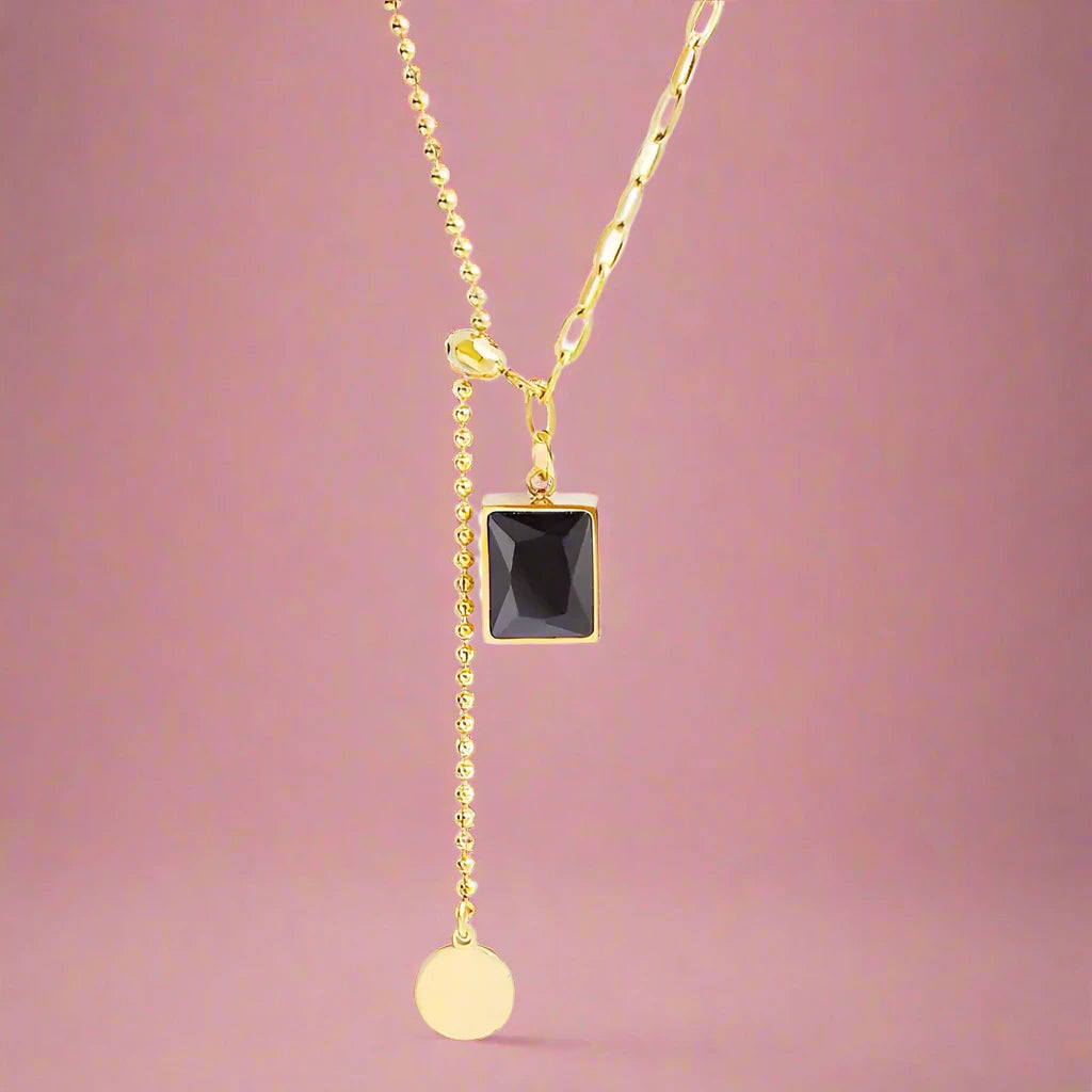 Black Gem Square Necklace: A Modern Statement of Elegance