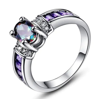 Gemstone Ring: Radiant Elegance in Every Detail