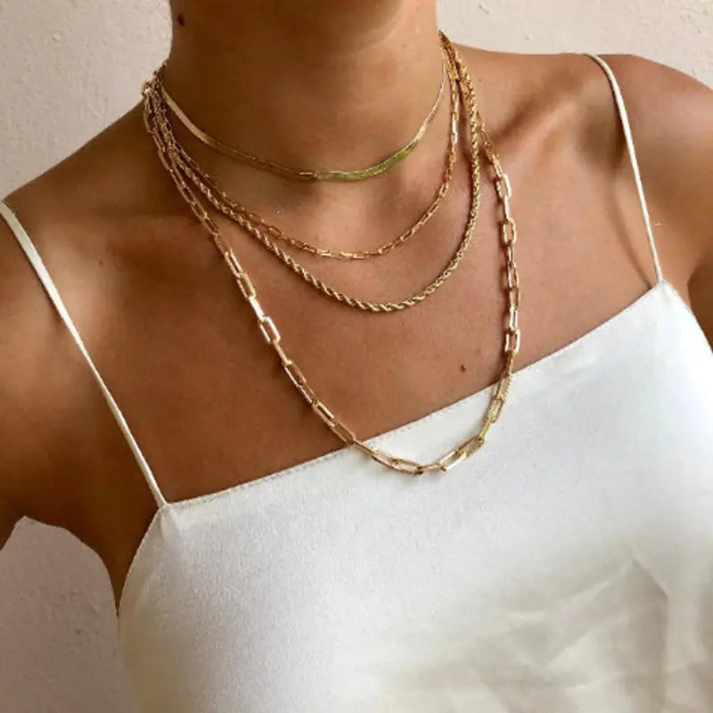 Rope Chain Necklace: Luxury Meets Enduring Style