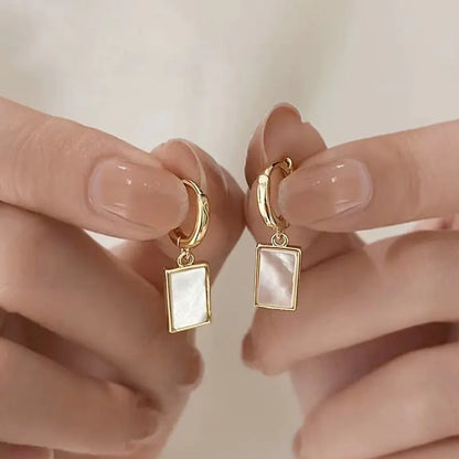 Square Elegance Earrings: Timeless Sparkle for Every Occasion