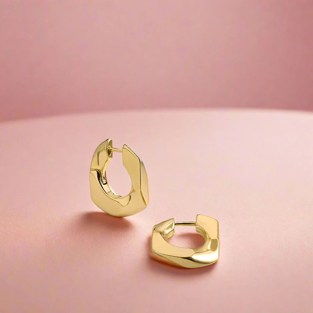 Statement Geometric Hoop Earrings: Bold and Elegant