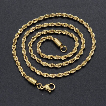 Rope Chain Necklace: Luxury Meets Enduring Style