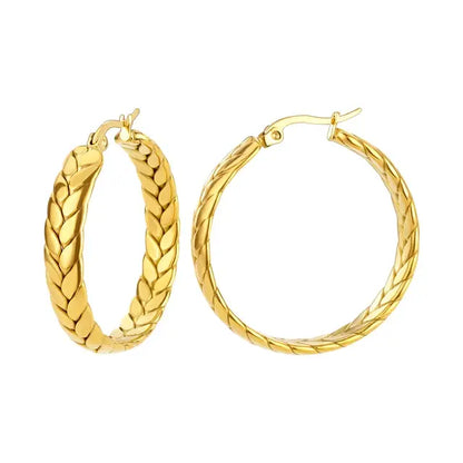 Classic Twist Earrings: Timeless Elegance for Every Occasion