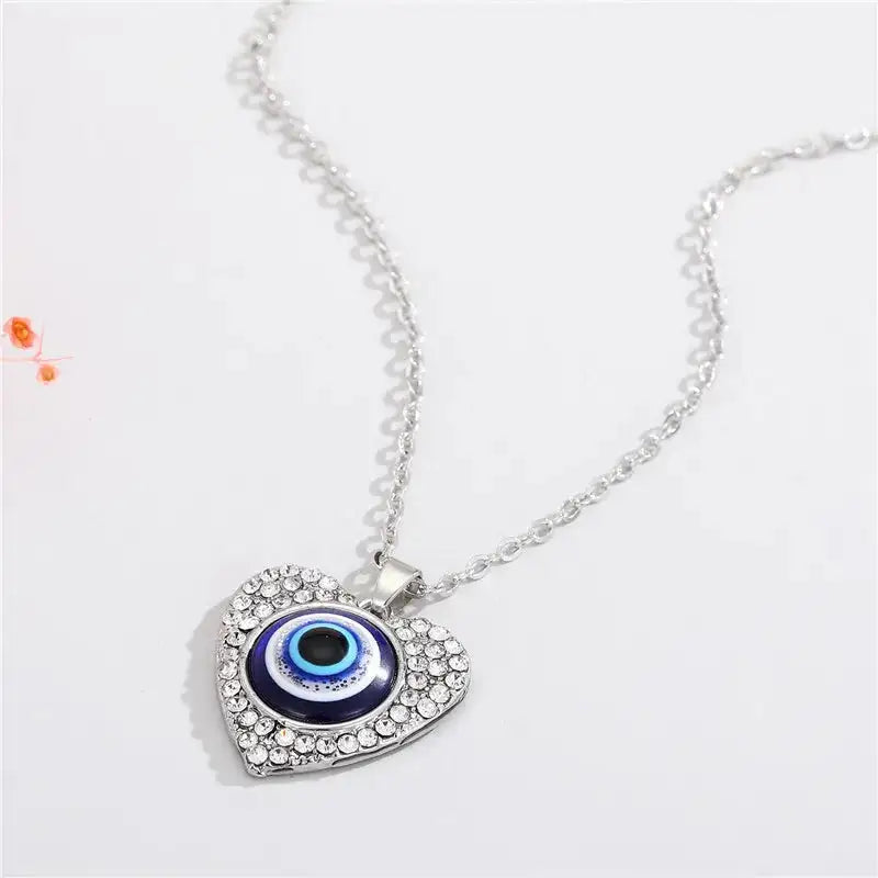 Turkish Evil Eye Pendant Necklace: A Bohemian Charm with Protection