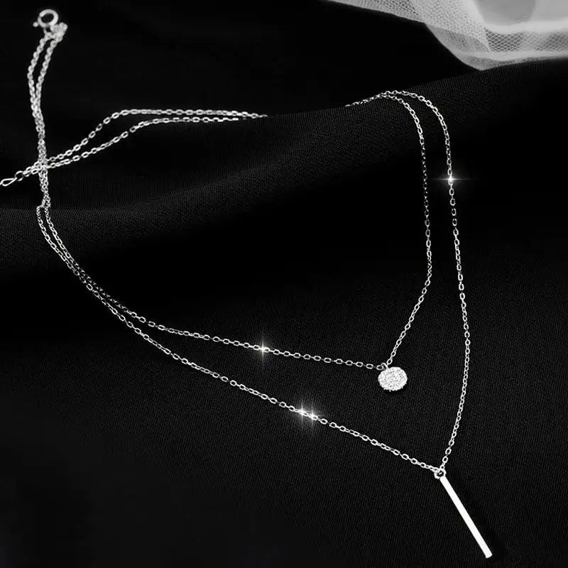 Exquisite Clavicle Chain Necklace: Timeless Elegance