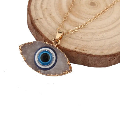 Turkish Evil Eye Pendant Necklace: A Bohemian Charm with Protection