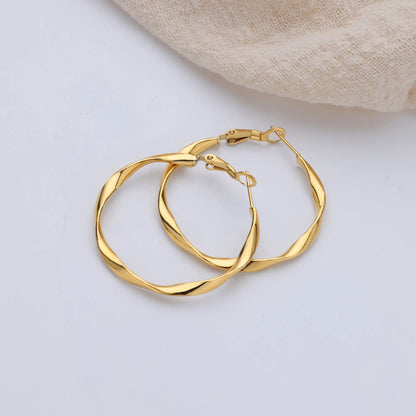 Classic Twist Earrings: Timeless Elegance for Every Occasion