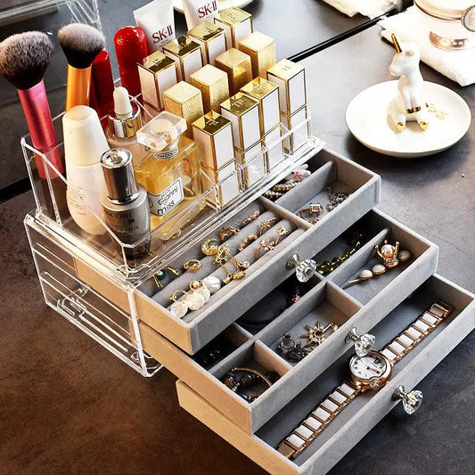 Acrylic Jewelry Box Velvet Compartments: A Perfect Balance