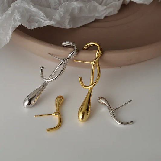 Asymmetrical Earrings: A Modern Statement of Elegance